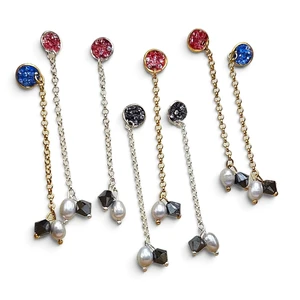 עגילי כסף בעבודת יד Pearl & Shadow